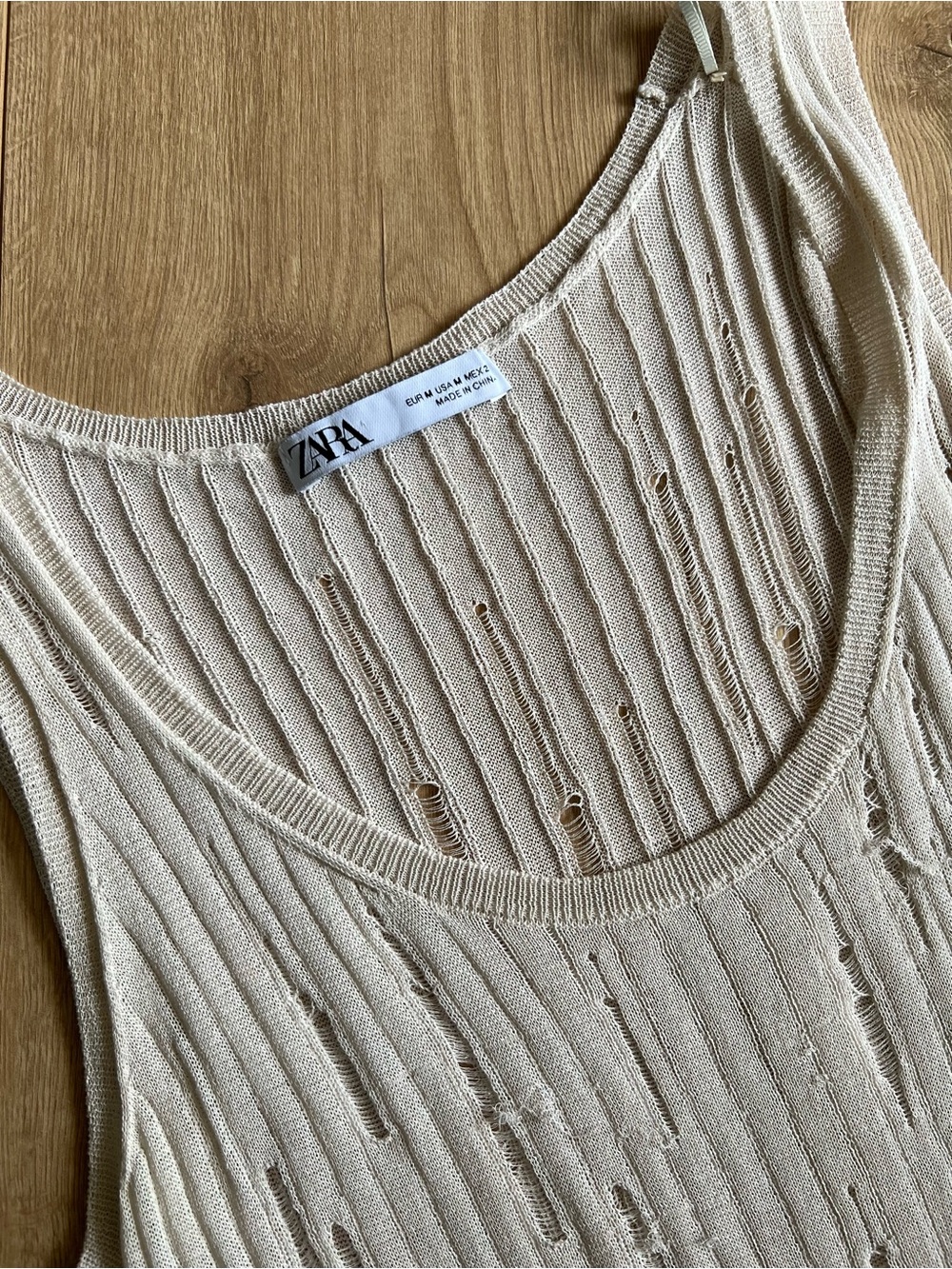 Zara Cream Open-Knit Ribbed Tank Top - Picture 3 of 3